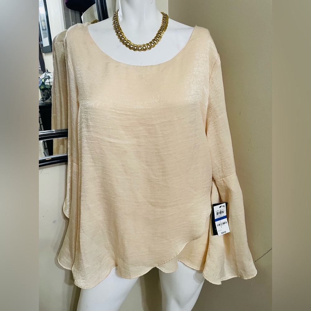 Thalia Sodi Cream Scalloped-Hem Long Sleeve Blouse